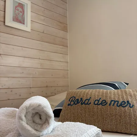 Maison Raphael Holiday home *