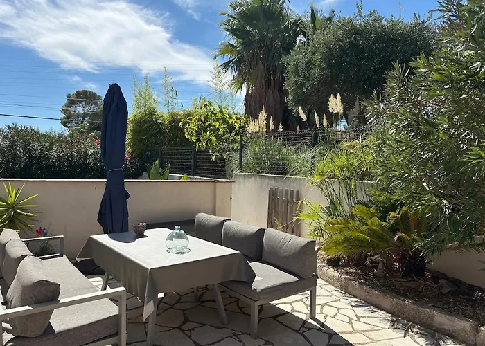 Maison Raphael Semesterbostad *