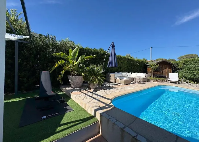 Semesterbostad Maison Raphael